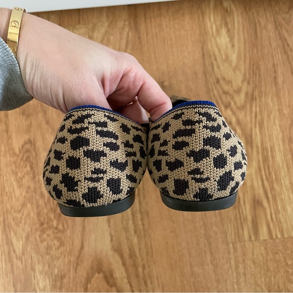 EUC Rothy’s Pointed Toe Leopard Flats - Picture 6 of 6